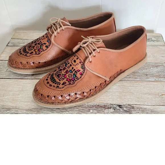 Genuine Leather Flat Skull Shoes Lace Up Tan Oxford Casual Mexican Size 8M - Picture 2 of 7